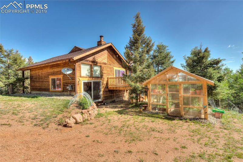 470 Highroad Dr, Divide, CO 80814