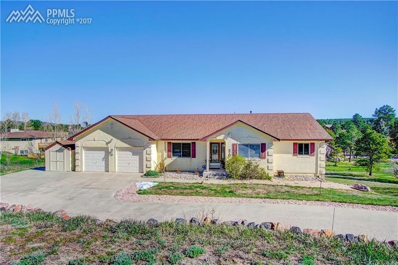 470 Winding Meadow Way, Monument, CO 80132