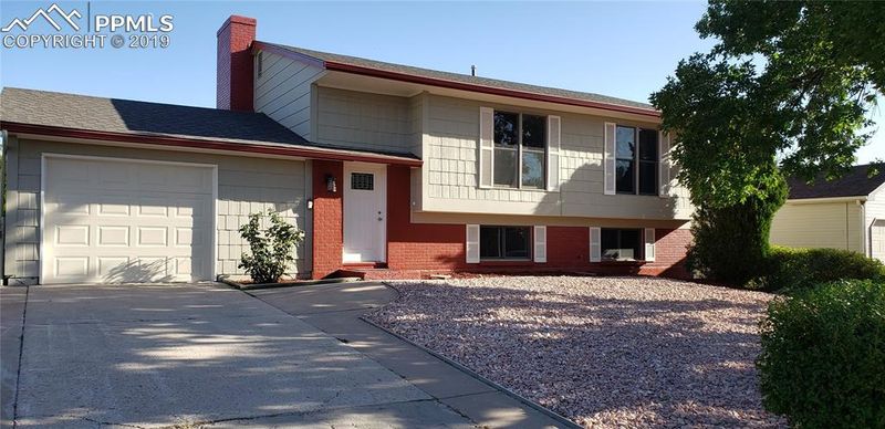 4705 Bailey Dr, Colorado Springs, CO 80916