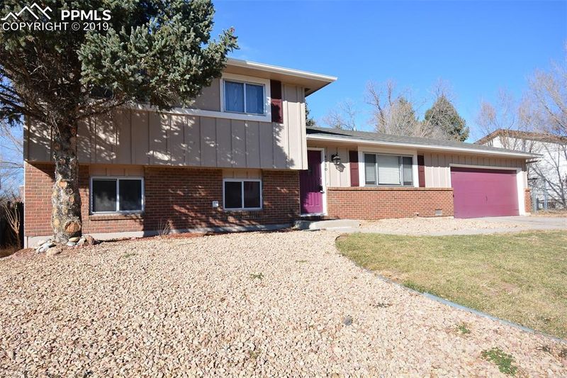 4710 Misty Dr, Colorado Springs, CO 80918