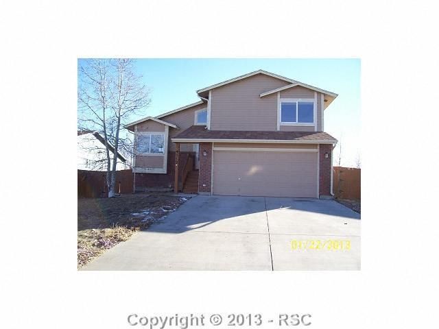 4712 Sebring Dr, Colorado Springs, CO 80911