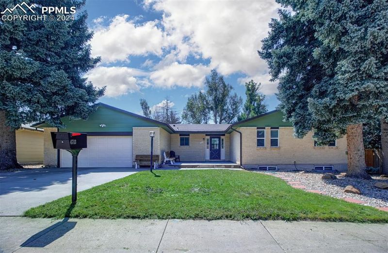 4713 Ranch Dr, Colorado Springs, CO 80918