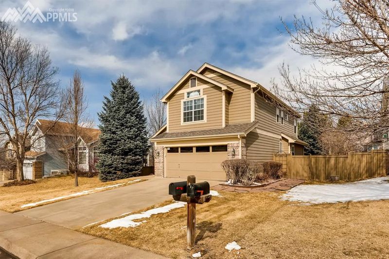 4716 N Wildflowers Way, Castle Rock, CO 80109