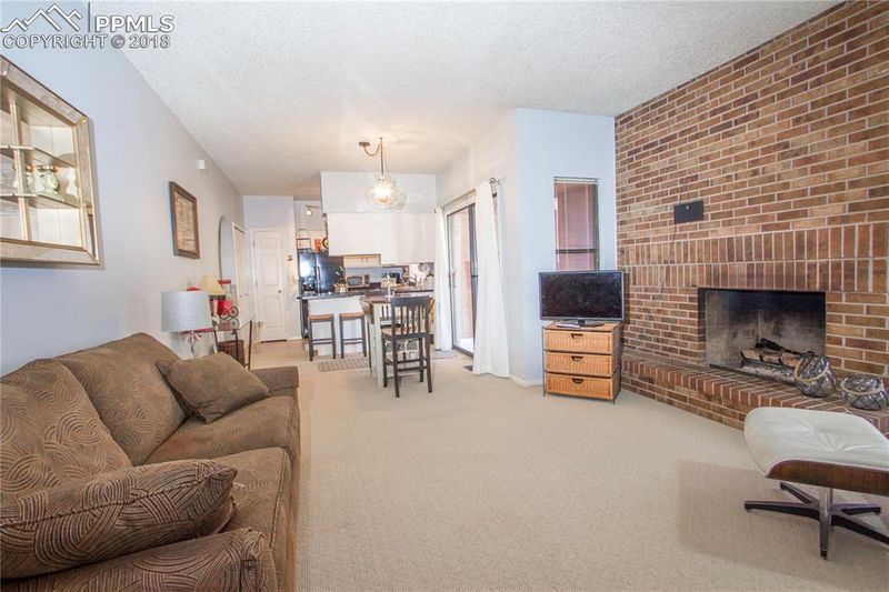 4717 Daybreak Cir, Colorado Springs, CO 80917