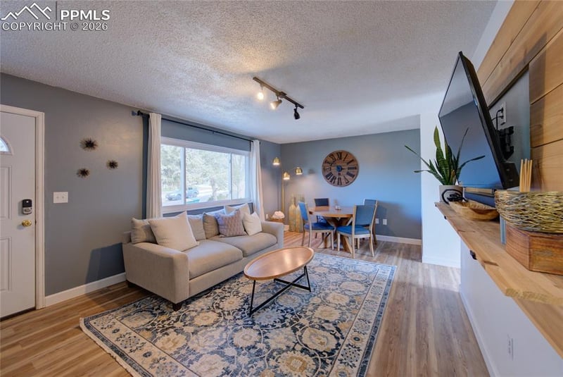 4717 Gracemoor Cir, Colorado Springs, CO 80917