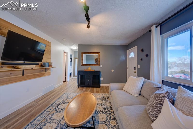 4717 Gracemoor Cir, Colorado Springs, CO 80917