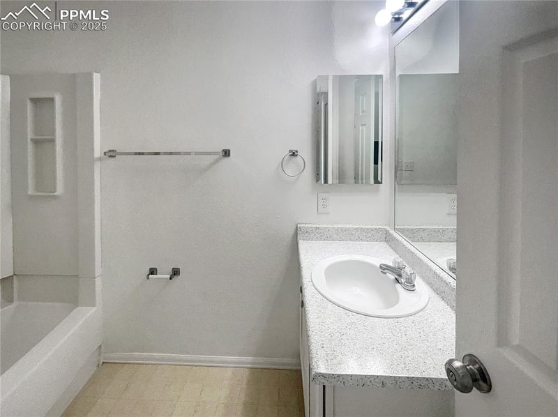 4720 Skywriter Cir, Colorado Springs, CO 80922