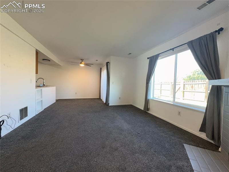 4723 Barnes Rd, Colorado Springs, CO 80917