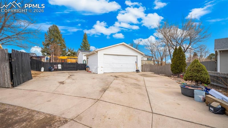 4727 Pikes Peak Ave, Colorado Springs, CO 80916