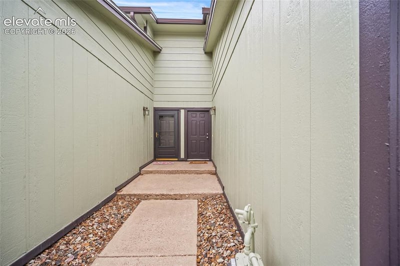 4735 Barnes Rd, Colorado Springs, CO 80917