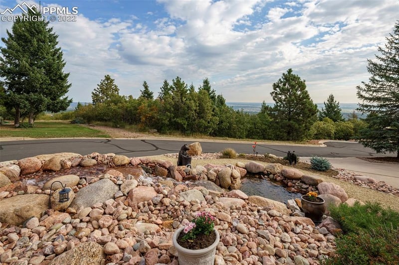 4735 Broadlake Vw, Colorado Springs, CO 80906