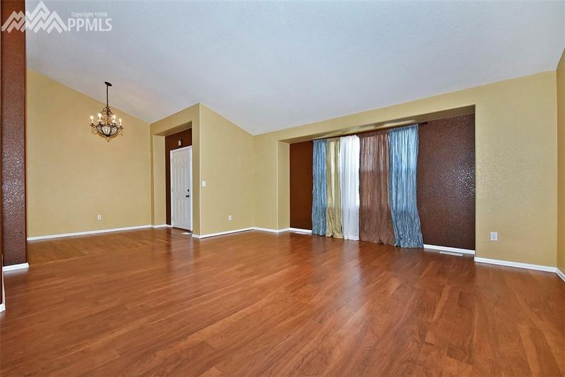 4735 Jenson Ln, Colorado Springs, CO 80922