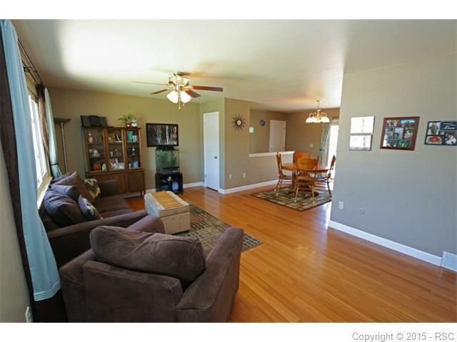 4749 N Gracemoor Cir, Colorado Springs, CO 80917