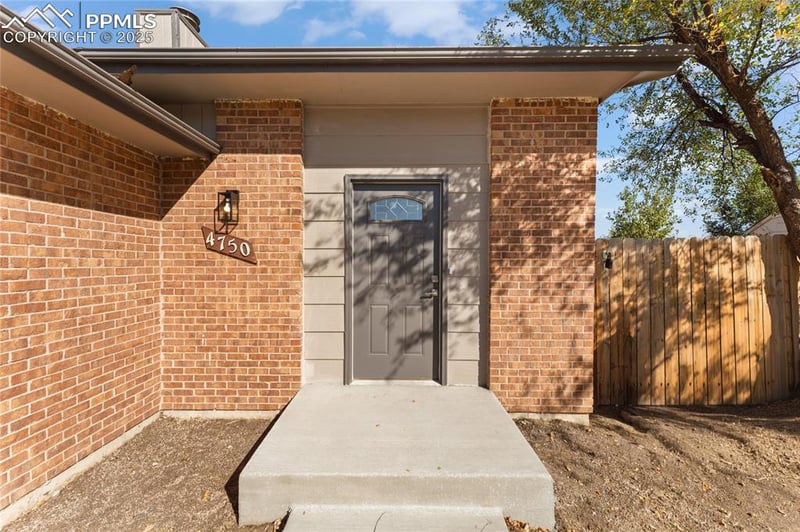 4750 Endicott Dr, Colorado Springs, CO 80916