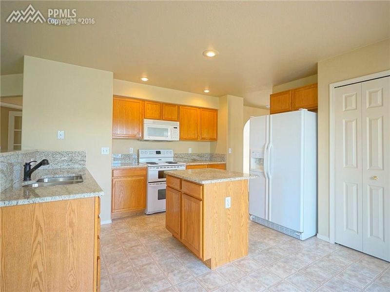 4751 Sebring Dr, Colorado Springs, CO 80911