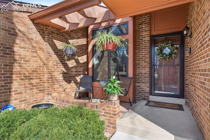4758 Daybreak Cir, Colorado Springs, CO 80917