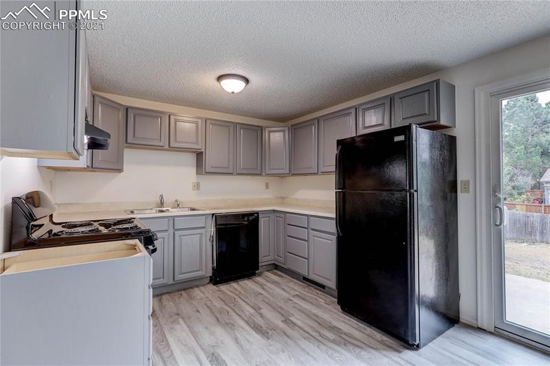 4759 S Crimson Cir, Colorado Springs, CO 80917