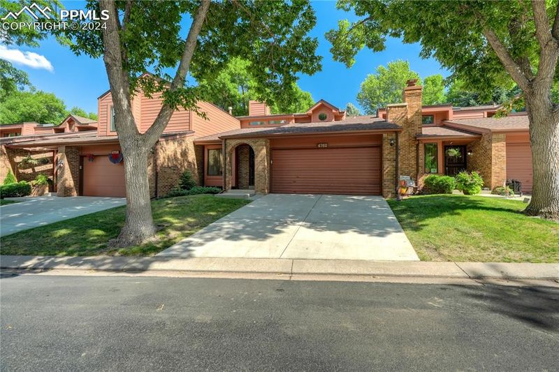 4762 Daybreak Cir, Colorado Springs, CO 80917