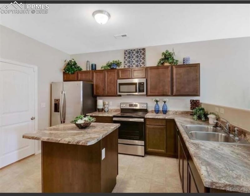 4767 Kerry Lynn Vw, Colorado Springs, CO 80922