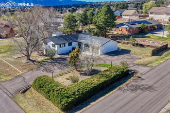 4770 Diamond Dr, Colorado Springs, CO 80918