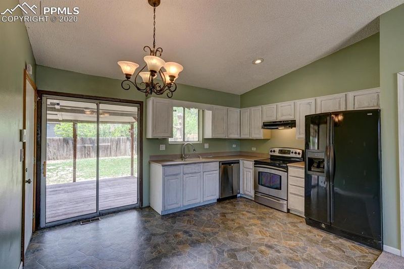 4774 Dover Dr, Colorado Springs, CO 80916