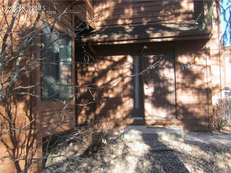 4779 Daybreak Cir, Colorado Springs, CO 80917