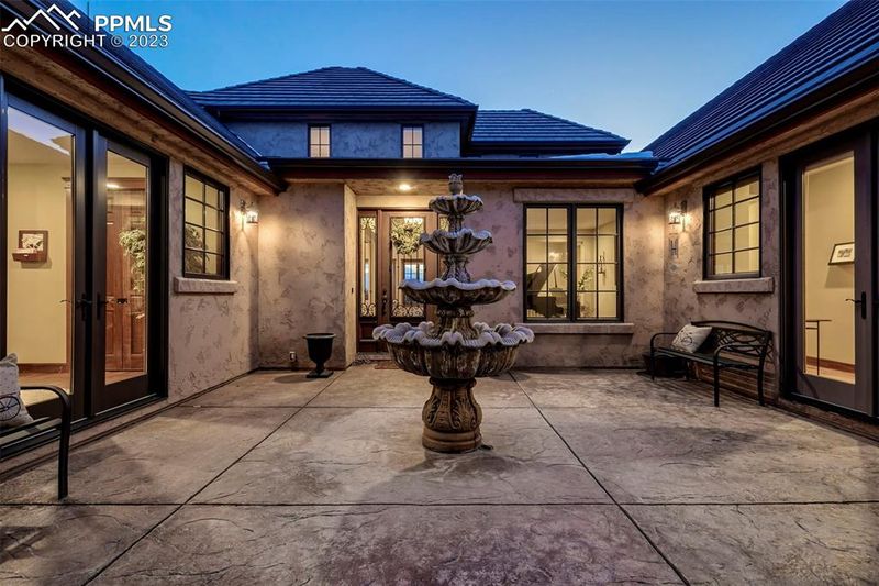 4780 Foxchase Way, Colorado Springs, CO 80908