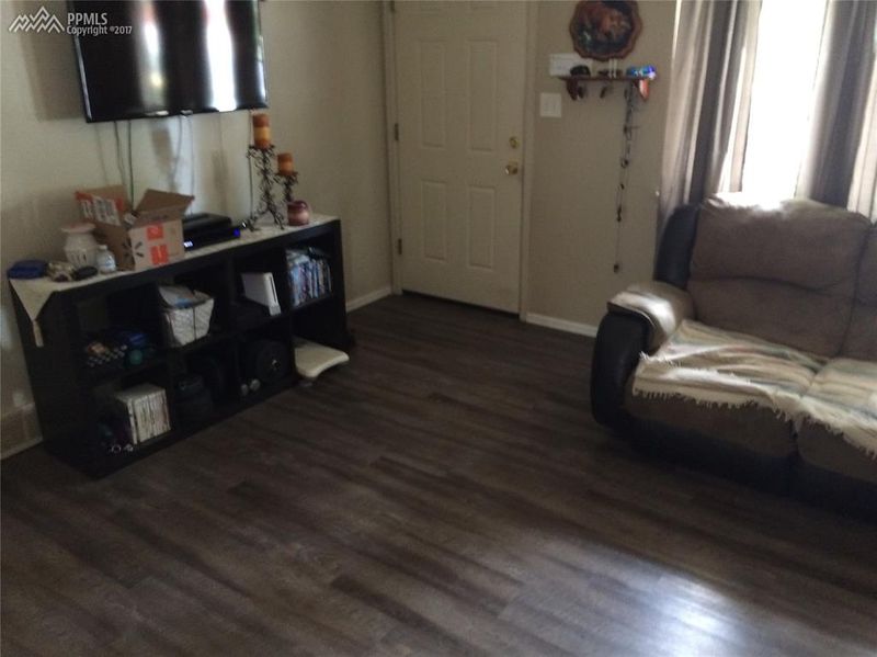 4785 Cheerful Rd, Colorado Springs, CO 80917