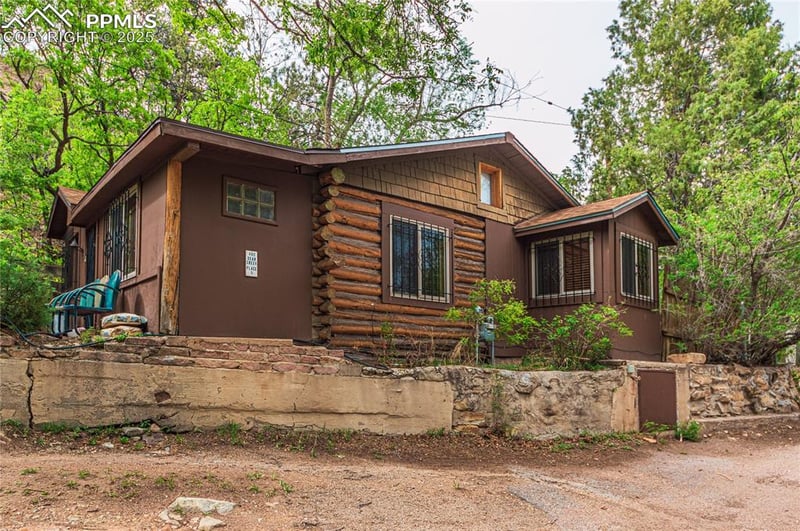 480 Bear Creek Pl, Colorado Springs, CO 80906