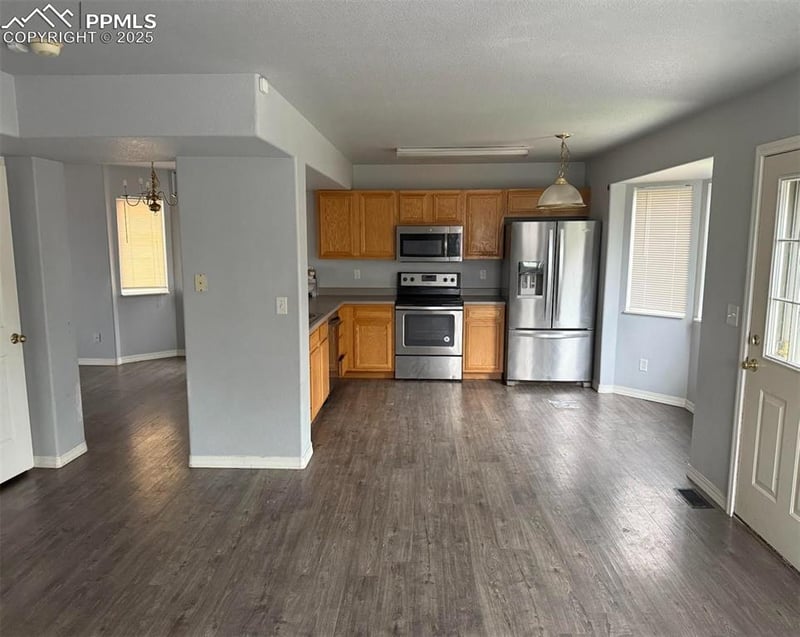 4803 Brant Rd, Colorado Springs, CO 80911