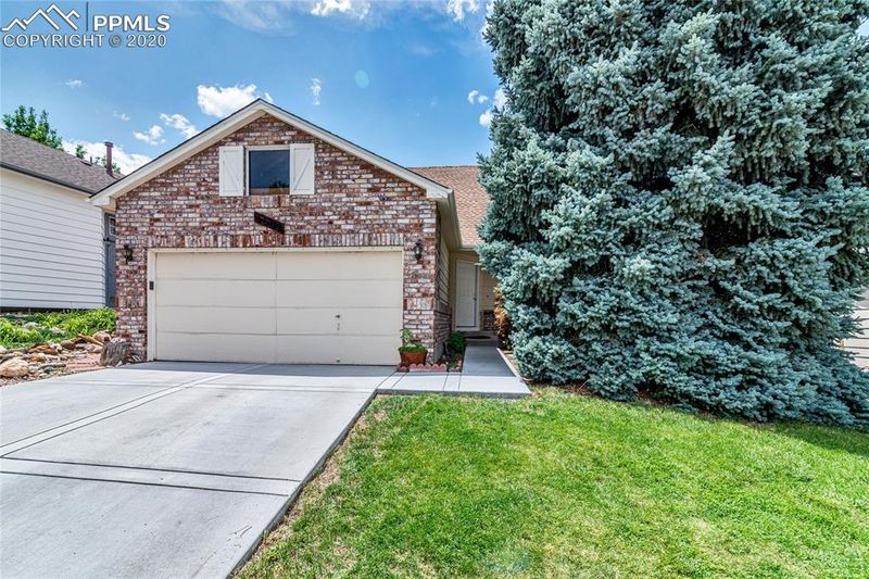 4807 N Bearlily Way, Castle Rock, CO 80109