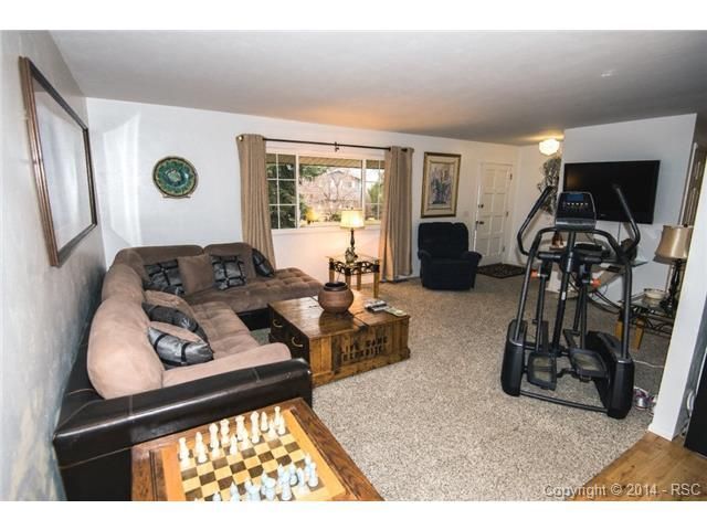 4808 Escapardo Way, Colorado Springs, CO 80917
