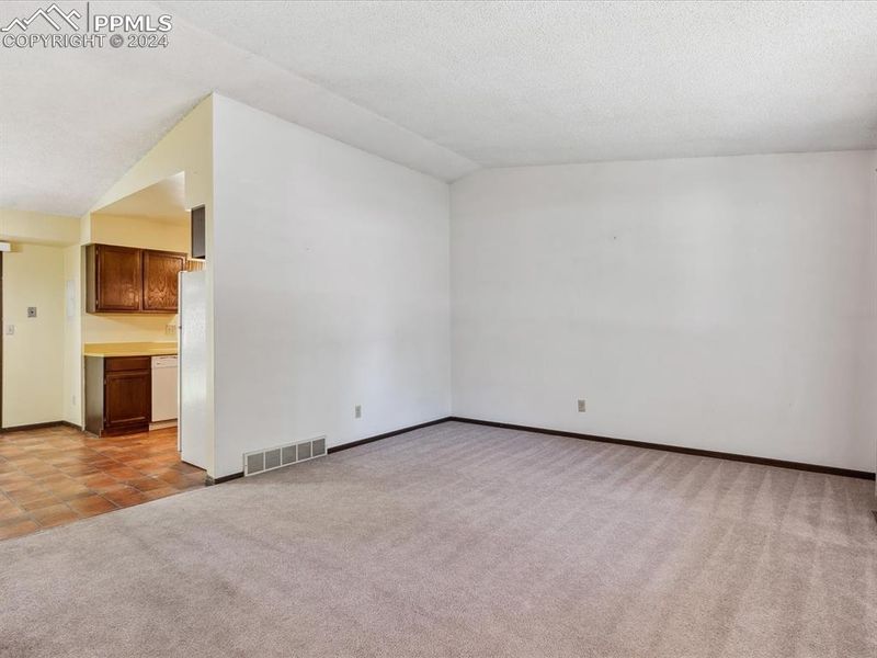 4810 S Hackamore Dr, Colorado Springs, CO 80918
