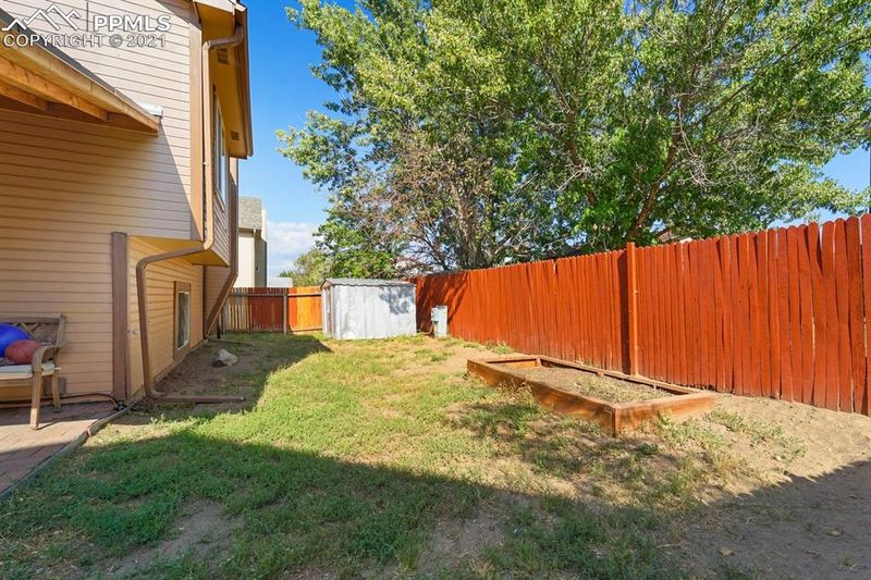 4810 W Jet Wing Cir, Colorado Springs, CO 80916
