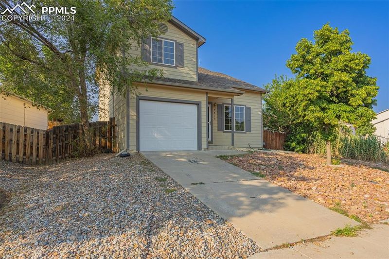 4814 Prospect Dr, Pueblo, CO 81008
