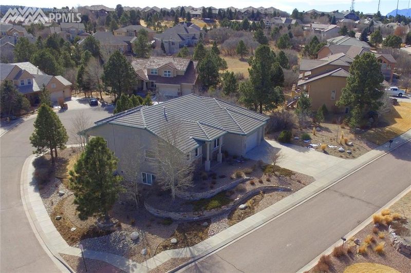 4823 Stonehill Rd, Colorado Springs, CO 80918
