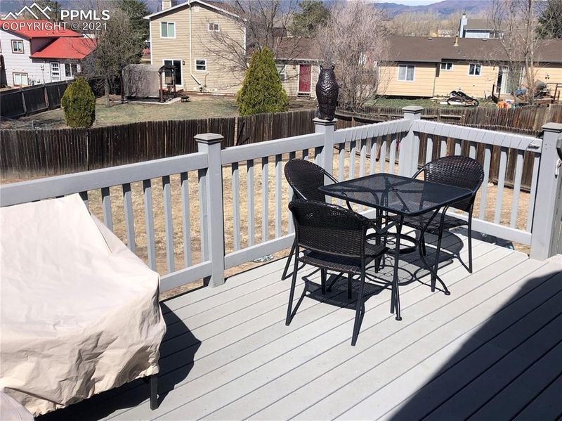 4824 Ridenour Dr, Colorado Springs, CO 80916