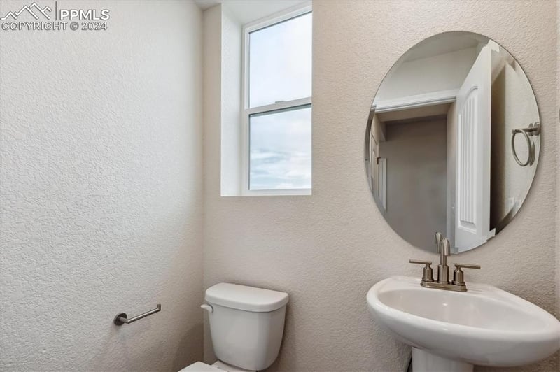 4832 Krueger Rd, Colorado Springs, CO 80925