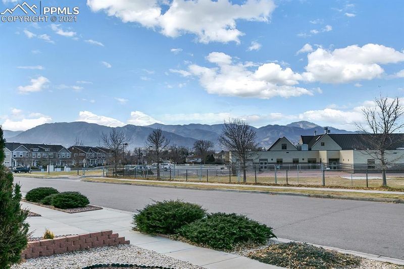 4833 Tory Ridge Dr, Colorado Springs, CO 80916