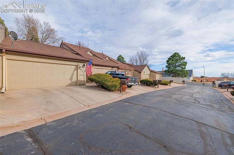 4835 Castledown Rd, Colorado Springs, CO 80917