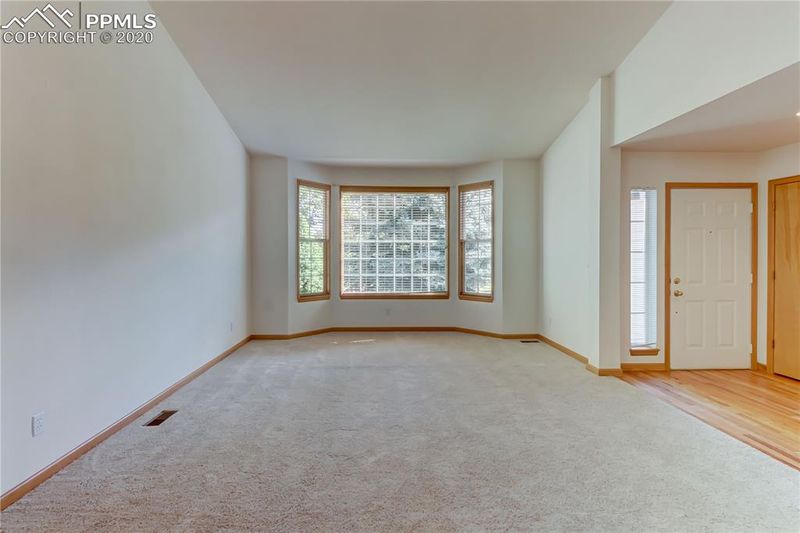 4835 Seton Pl, Colorado Springs, CO 80918