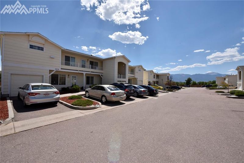 4839 Rusty Nail Point #201, Colorado Springs, CO 80916