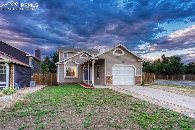 4840 W Jet Wing Cir, Colorado Springs, CO 80916