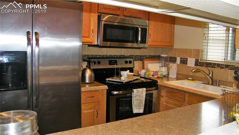 4843 Sonata Dr #D, Colorado Springs, CO 80918