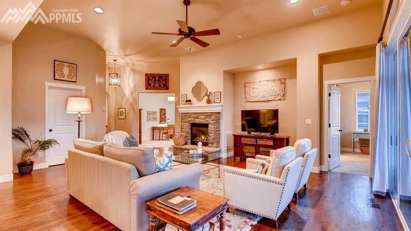 4850 Alberta Falls Way, Colorado Springs, CO 80924