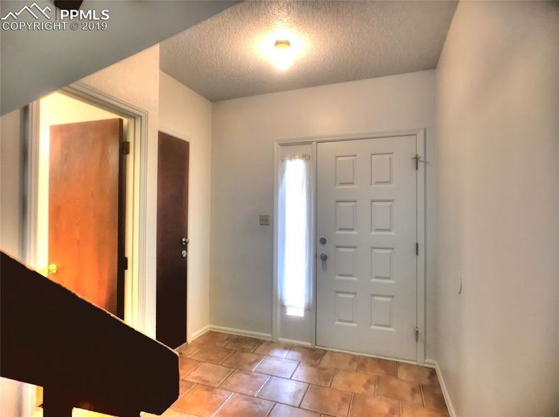 4855 Bluestem Dr, Colorado Springs, CO 80917