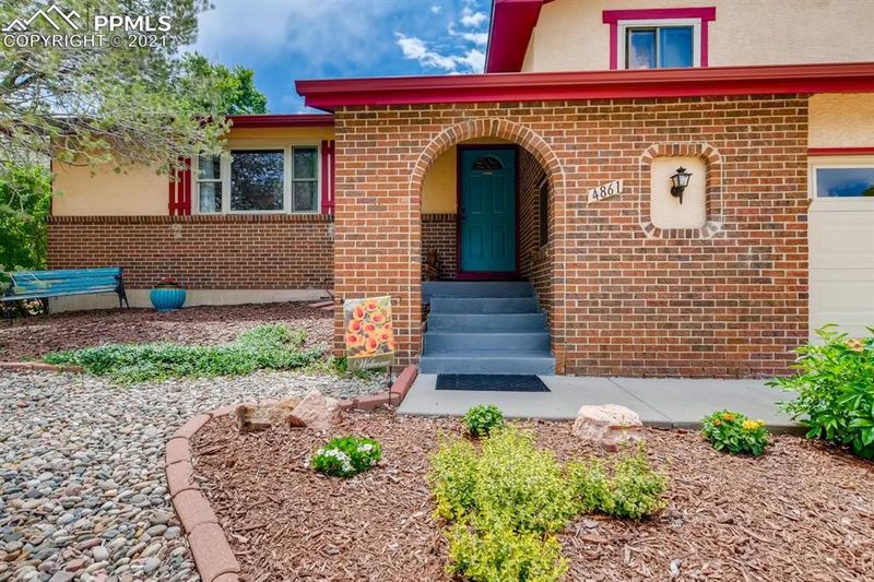 4861 Escapardo Way, Colorado Springs, CO 80917
