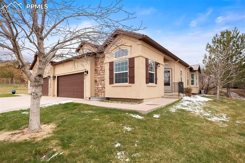 4864 Spanish Hts, Colorado Springs, CO 80906
