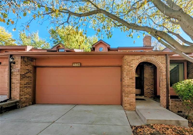 4867 Evening Sun Ln, Colorado Springs, CO 80917