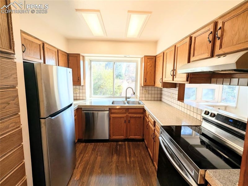 4867 Evening Sun Ln, Colorado Springs, CO 80917